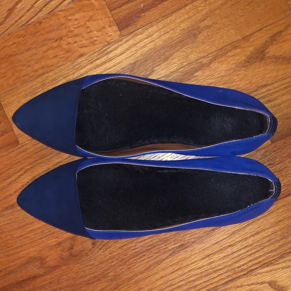 Aldo blue and navy flats!